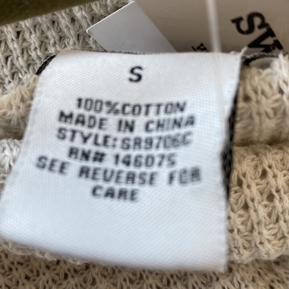 Sweet Romeo waffle knit lightweight crewneck sweater in oatmeal size small. NWT - Picture 5 of 5